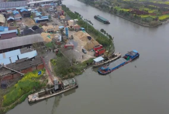 3次被生態環境部通報！敷衍應對、虛假整改，污水直排、河道成“牛奶河”-